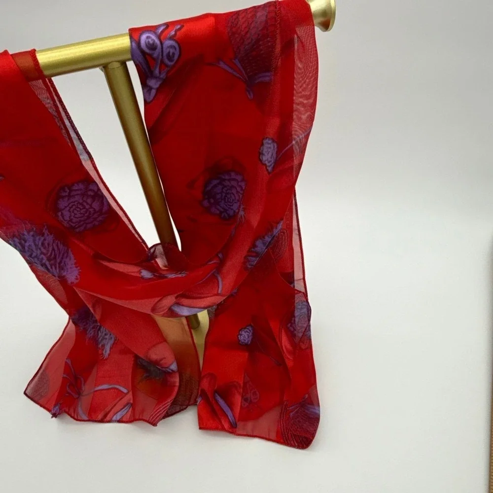 Unknown lightweight red